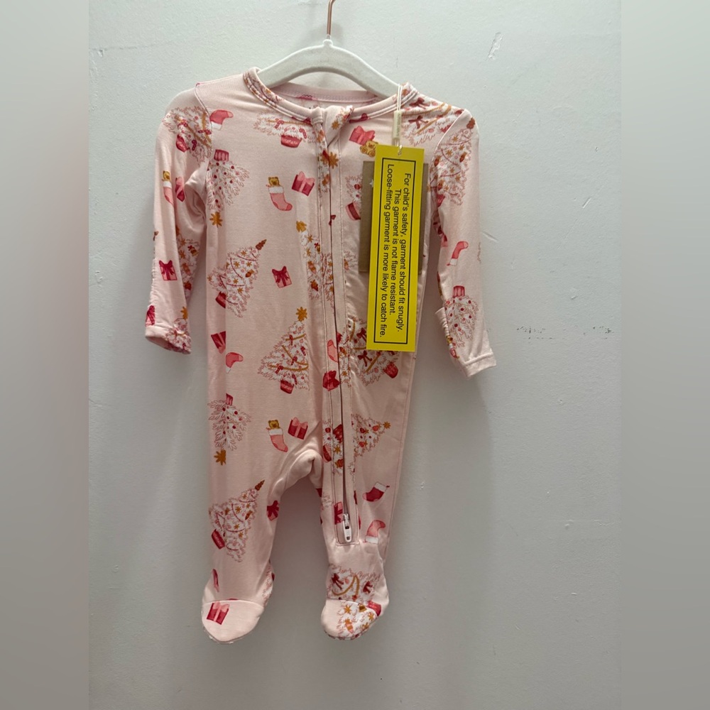 Angel dear  One Piece Xmas print nwt NB
